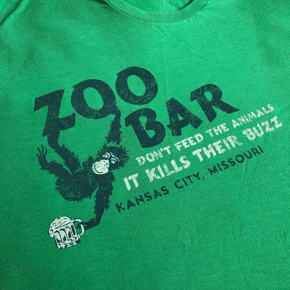 XL Dive Bar t-shirt